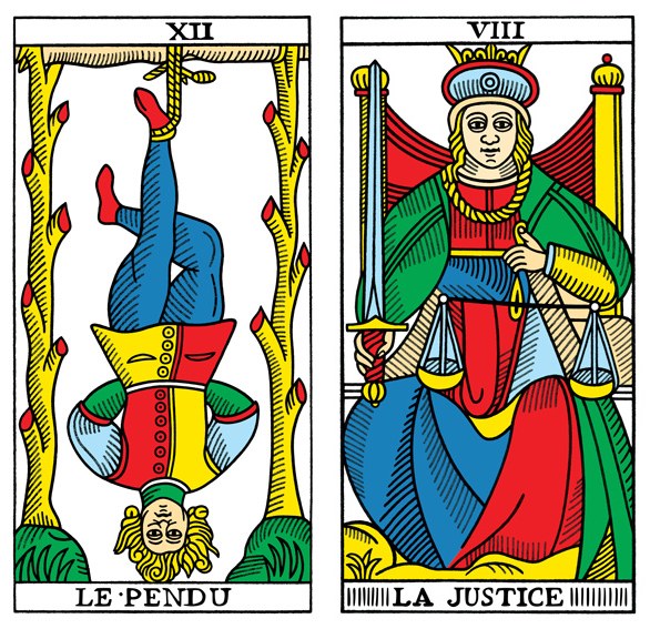 Tarot-Karten: Der Gehängte und Die Gerechtigkeit